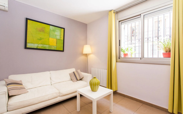 Inside Barcelona Apartments Salvà