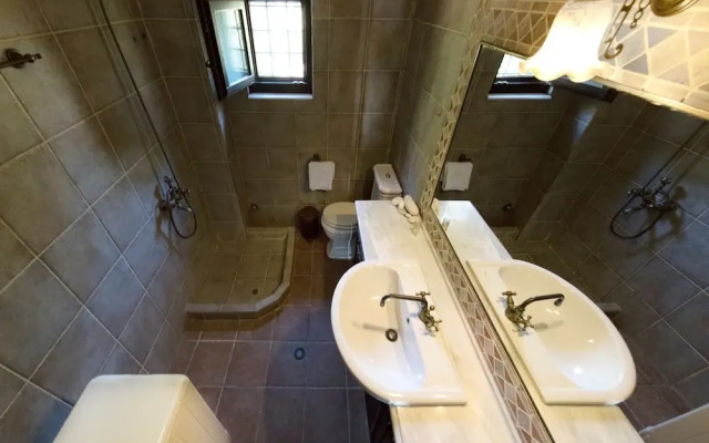 Beautiful Tranquil Stone Cottage