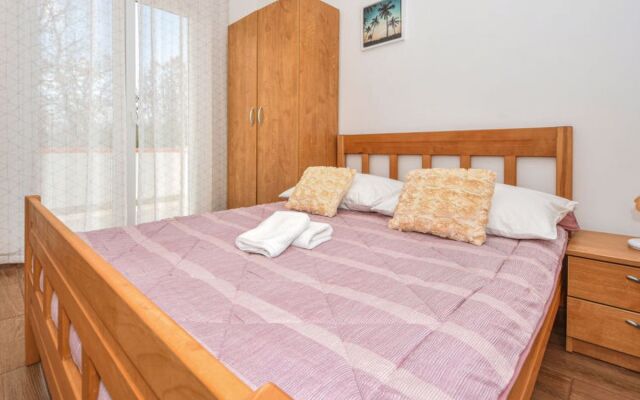 Apartment Aurora Maslenica