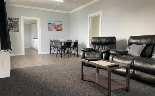 Motupōhue Base Holiday Home - 2 bedroom House