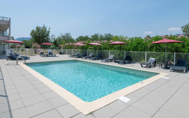 Comfort Aparthotel Cannes Mandelieu