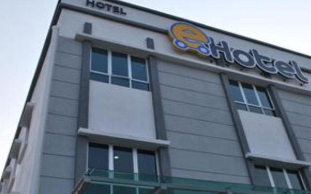 E-Hotel