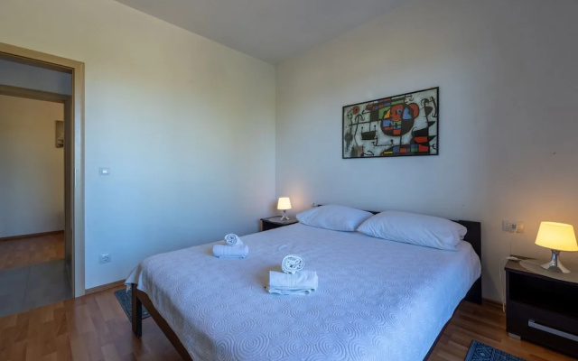 Apartments Ena