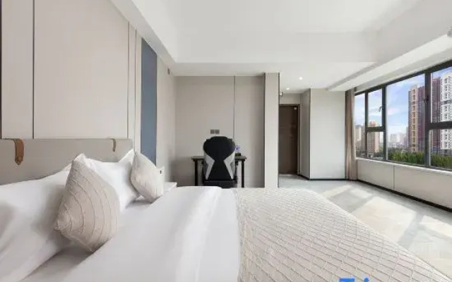 Qianxun E-sports Audio-Visual Hotel