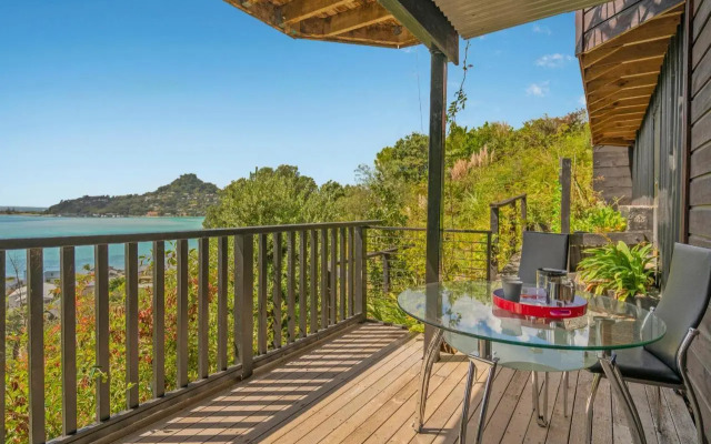 Cythera - Tairua Holiday Home