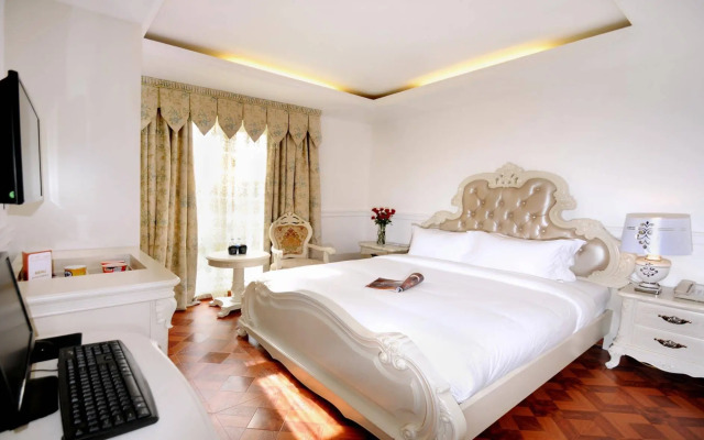 A&Em 280 Le Thanh Ton