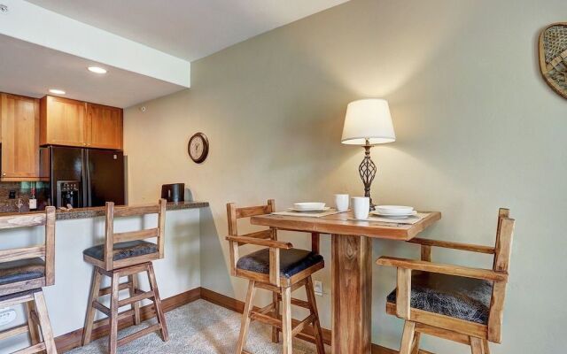 Highland Greens Lodge 211