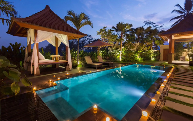 Alosta Luxury Private Villa