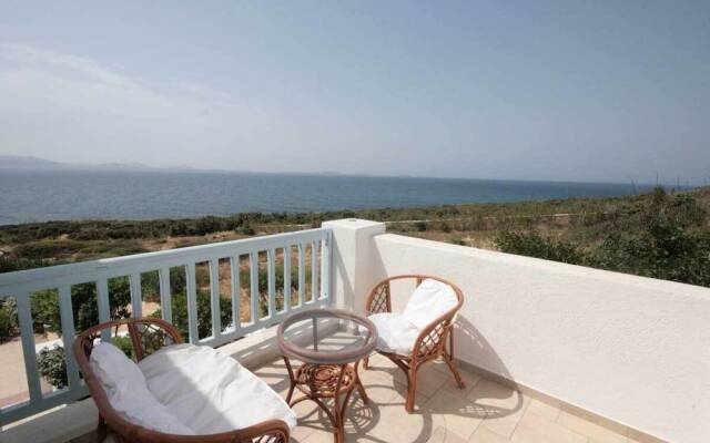 Pirgos Stelida Hotel