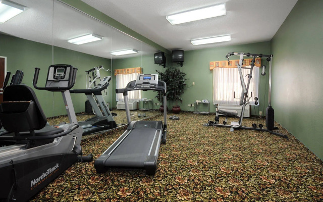 Best Western Crossroads Inn