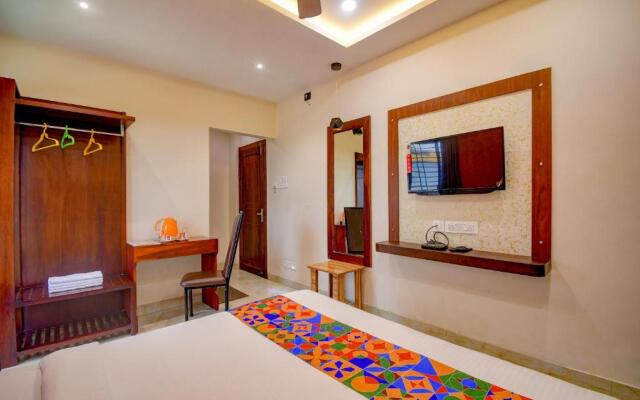 FabHotel Prime Grand Palace