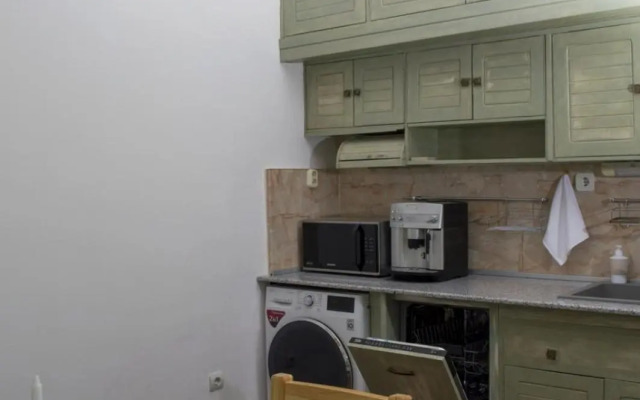 Midtown Place Apartment DORIS 1 with garage