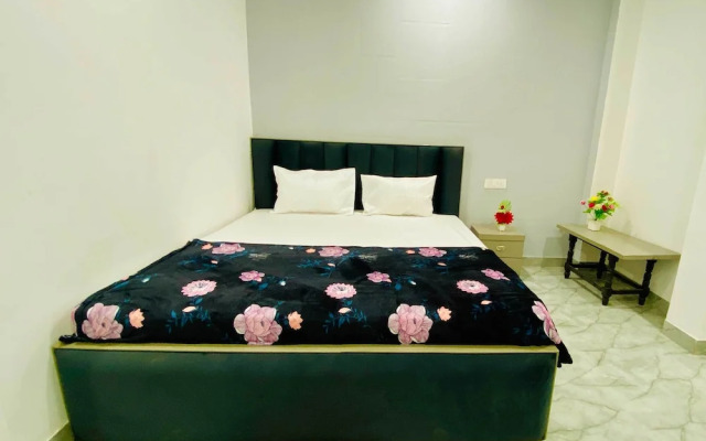 Prabhu Ji Home Stay