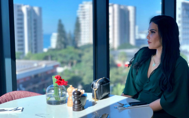 Luxury, Private Balcony, Ocean Views at the Oceans Apartments