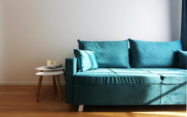 Alkima 1 BR apartment with a sea view