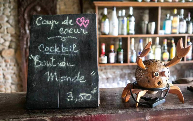 Le Bout du Monde Khmer Lodge