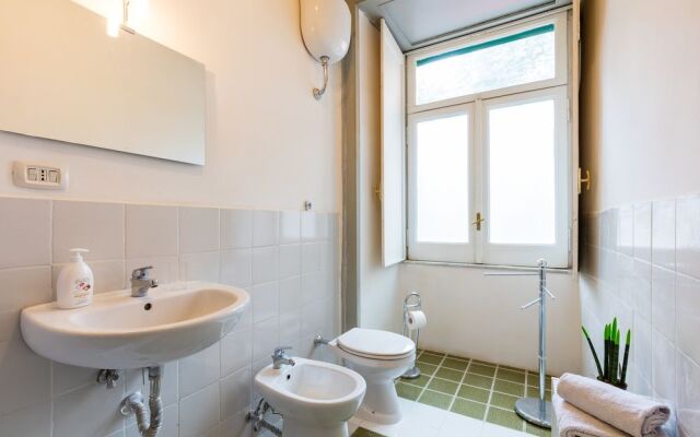 Apartment - Corso V. Emanuele III BH 81