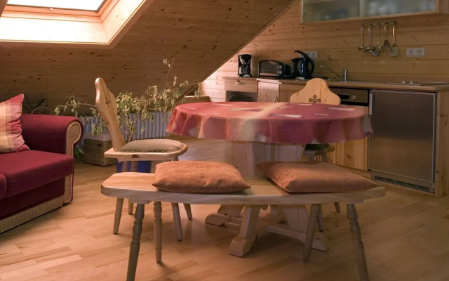 Quaint Farmhouse in Langenbach near Lake