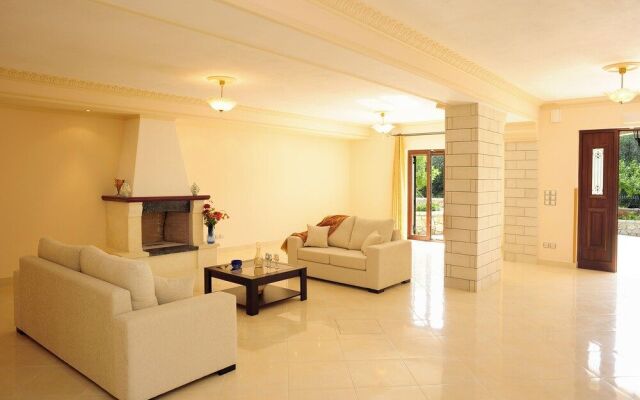 Villa Argyro