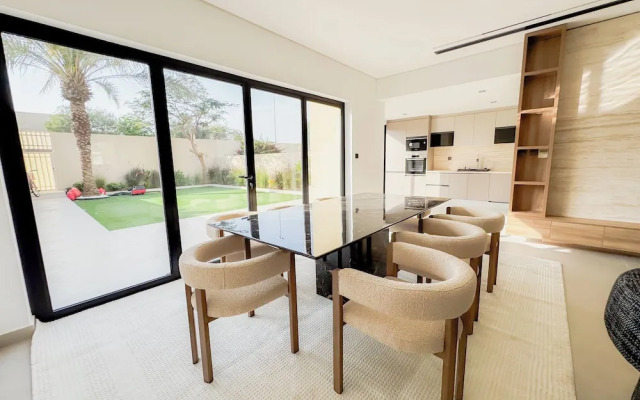 Designer Furnished Villa Luxury Finishes