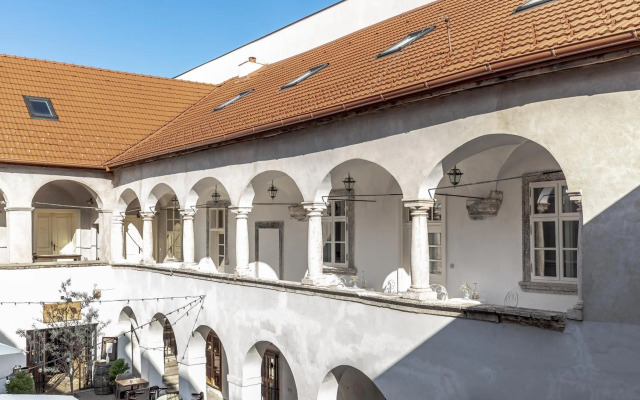 Apartments 1620yr Trnava