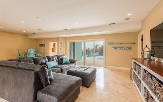 Melbourne Beach Oceanfront Villa w/ Pool