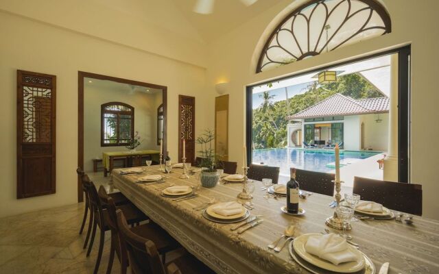 Beach Front Luxury Villa Hai Leng