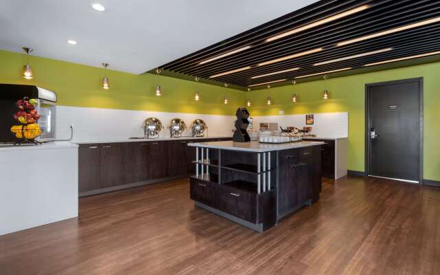 Best Western Plus East Side