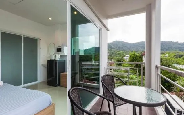Number 4 Apartment