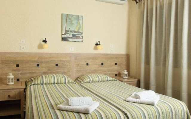 Agnanti Hotel & Apartments