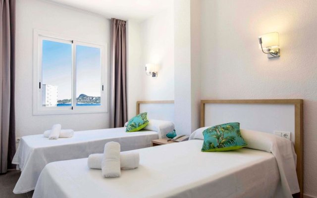 The Beach Star Ibiza Aparthotel - Adults Only