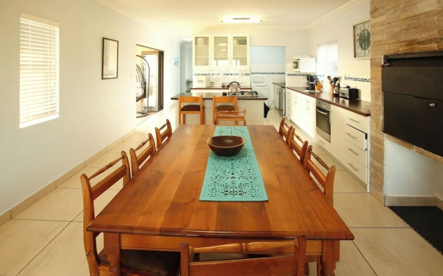 Sa-Ais, Langebaan 6-sleeper