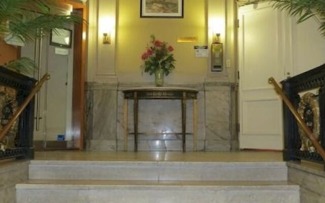 Financial District Furnished Apartment