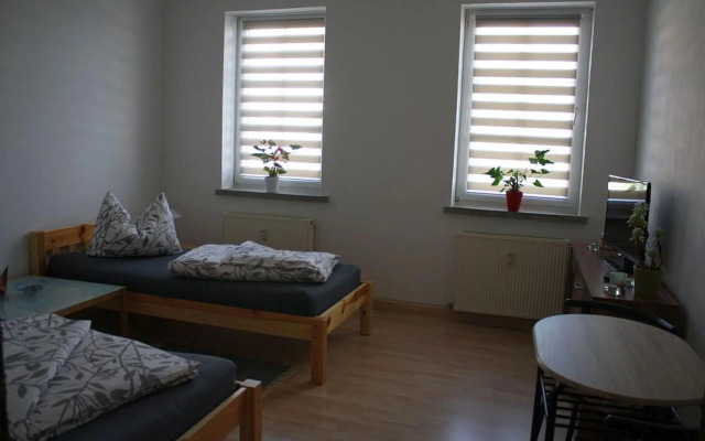 An der Alten Schule 2