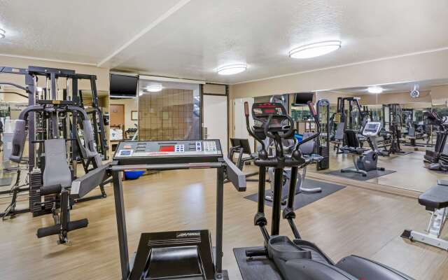 Best Western Plus Weston Inn