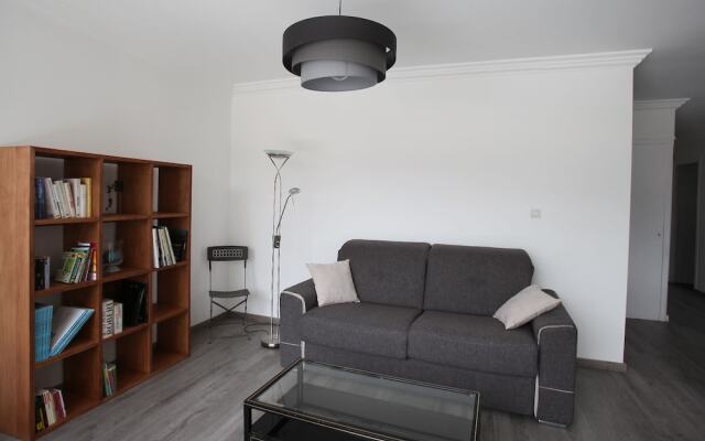 Annecy downtown, big one bedroom apartment