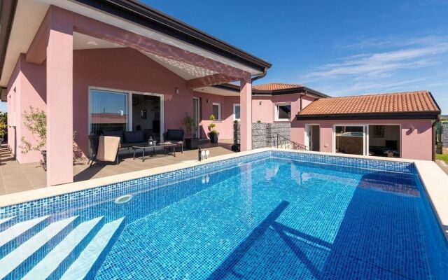 Villa Elorea