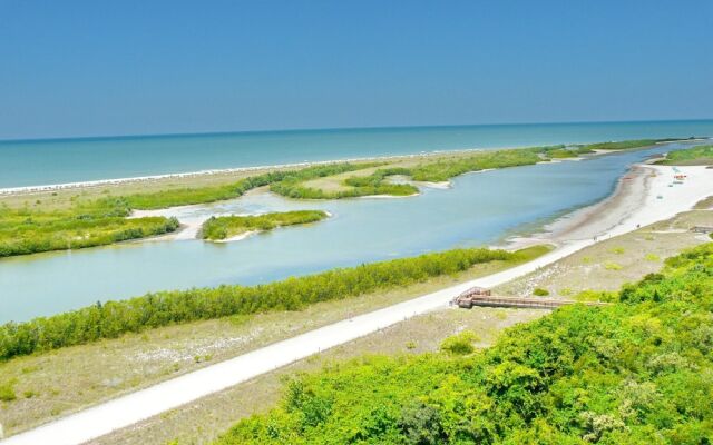 South Seas Tower 4-1510