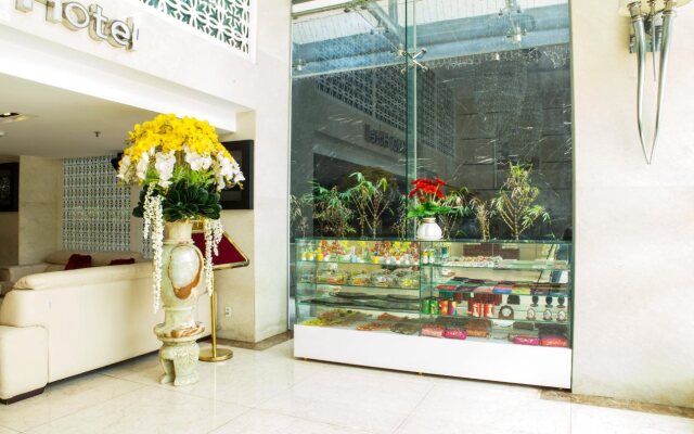 Mismo Airport Hotel