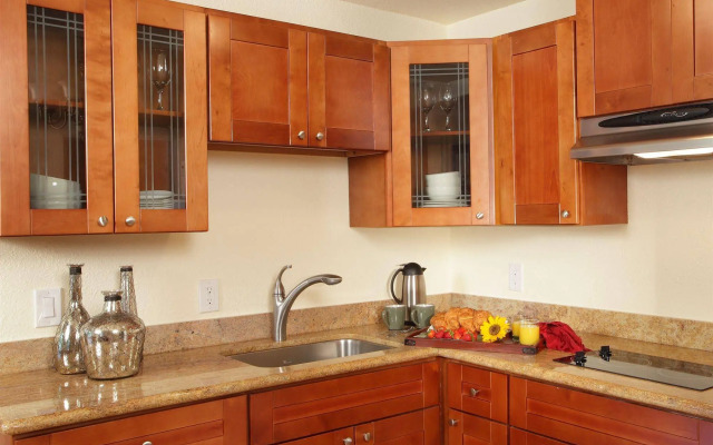 West Sonoma Inn & Spa