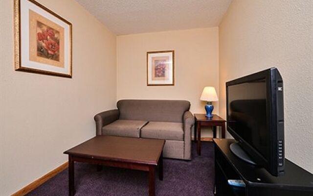 Quality Inn and Suites Beaver Dam