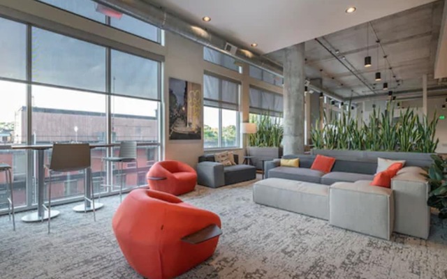 Lake Michigan Lux Apartments by Barsala