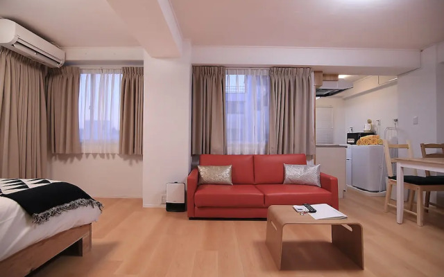 Rhodes Kagurazaka Hotel