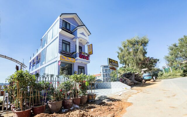 Thy Thy Hotel by OYO Rooms