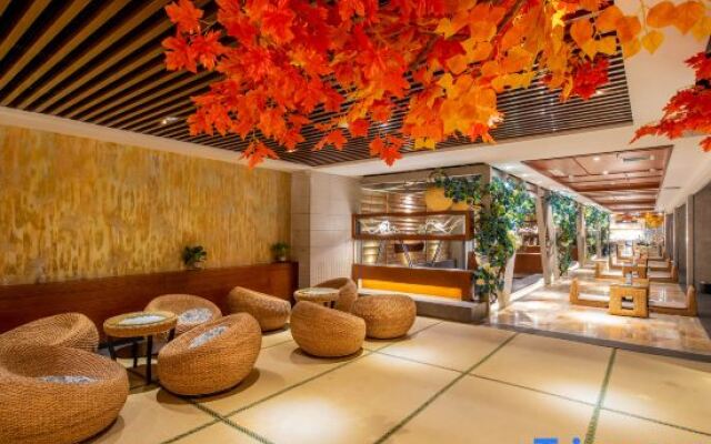 Jichun Hotspring Resort & Spa