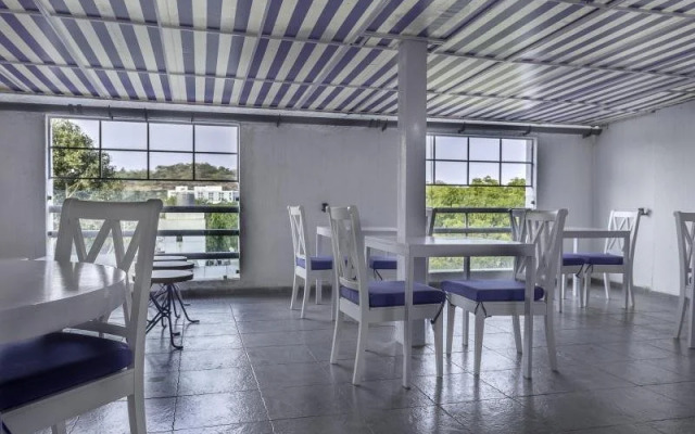 Treebo Deccan 8 Pune