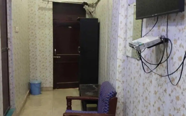 Shri Veni Madhav Hotel by Oyo Rooms