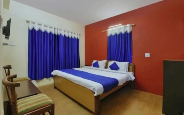 Goroomgo Chinar Lake View Nainital