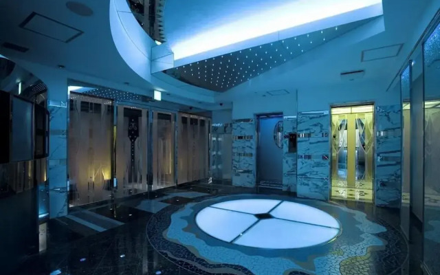 EXECUTIVE HOTEL GRAND GARDEN - Adult only
