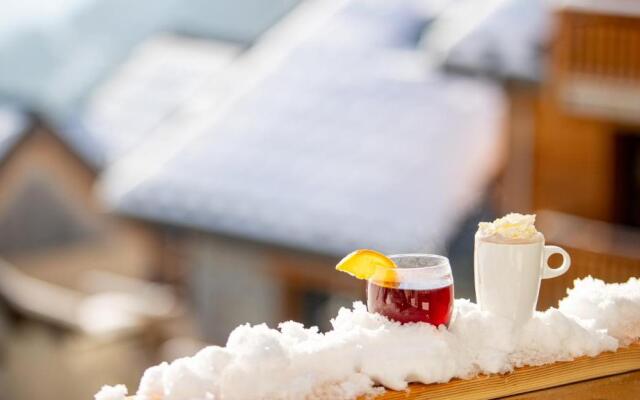 Madame Vacances Hôtel les Cimes